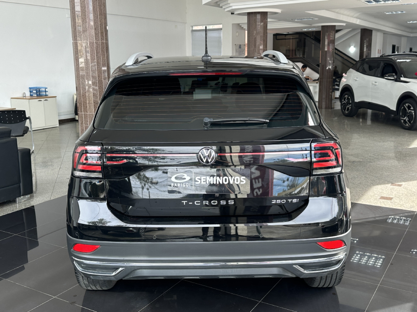 volkswagen t-cross 1.4 250 tsi total flex highline automatico 4p 20235