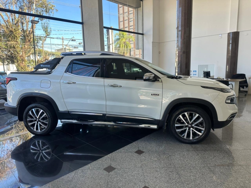 fiat toro 2.0 16v turbo diesel ranch 4wd at9 4p automatico 20237