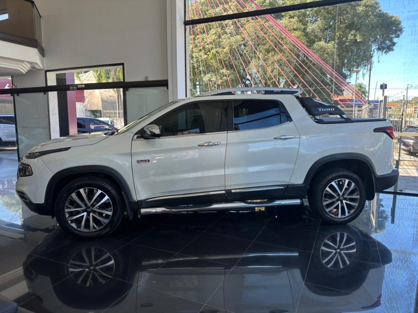 fiat toro 2.0 16v turbo diesel ranch 4wd at9 4p automatico 20233