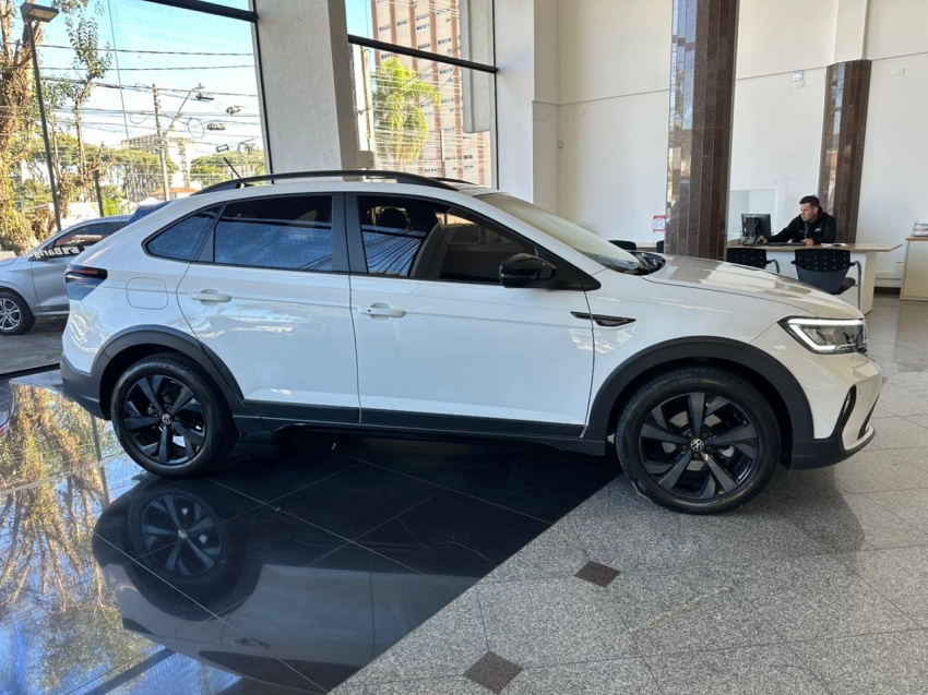 volkswagen nivus 1.0 200 tsi total flex highline automatico 4p 20247