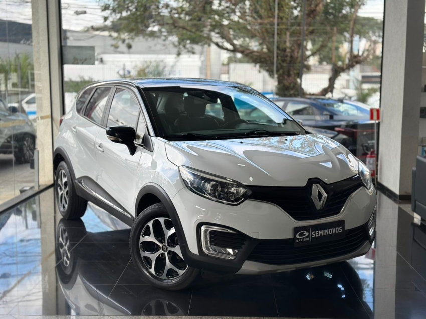 renault captur 1.6 16v sce flex intense x-tronic 4p automatico 2019