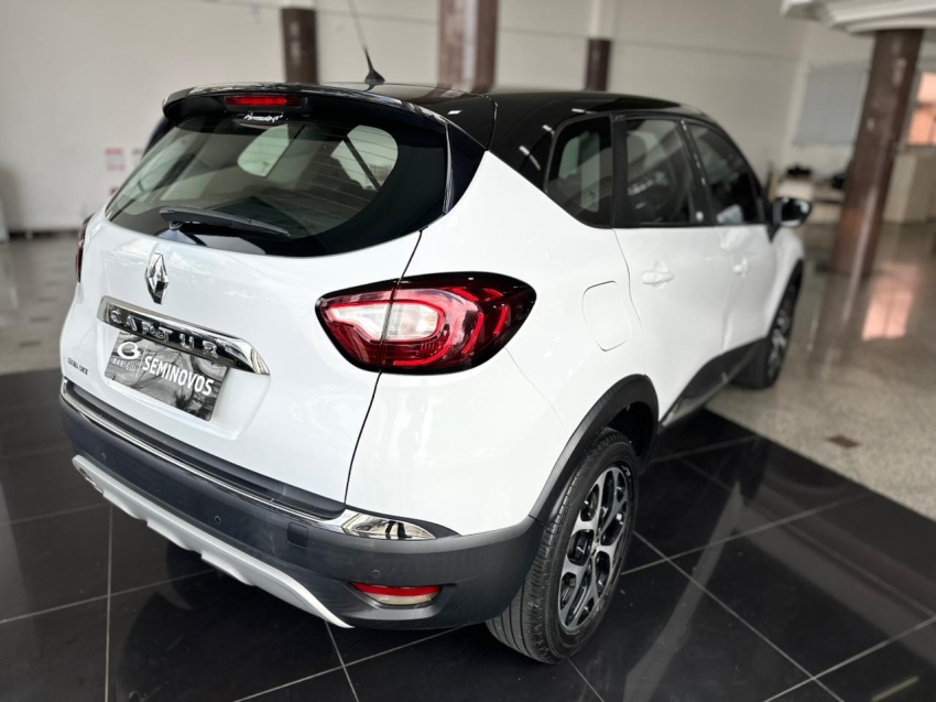 renault captur 1.6 16v sce flex intense x-tronic 4p automatico 20196