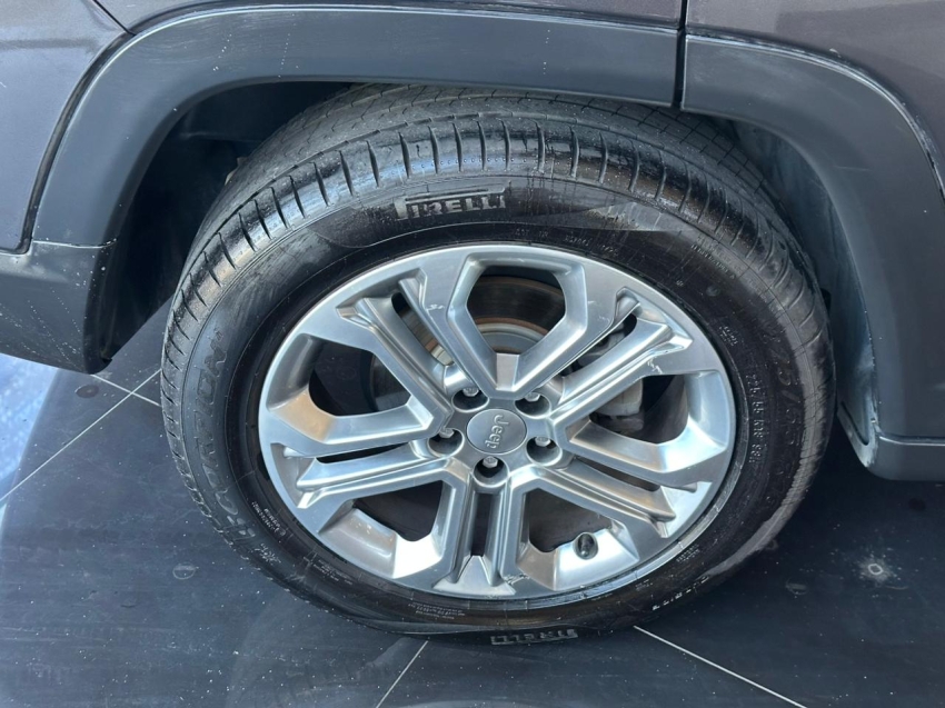jeep compass 1.3 t270 turbo flex longitude at6 4p automatico 20228