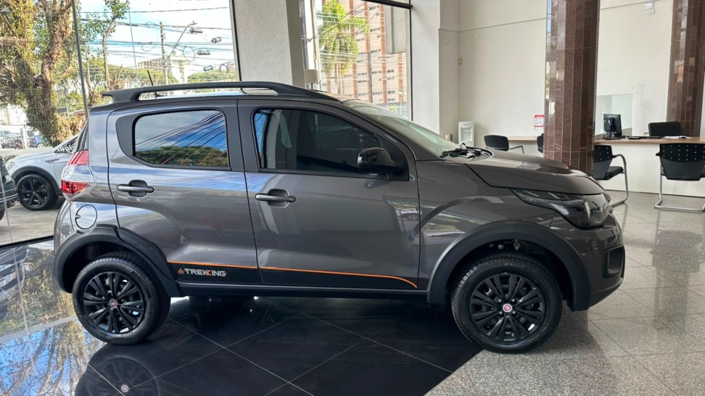 fiat mobi 1.0 evo flex trekking manual 4p 20237