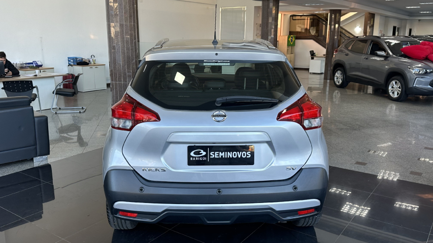 nissan kicks 1.6 16v flexstart sv 4p xtronic flex automatico 20215