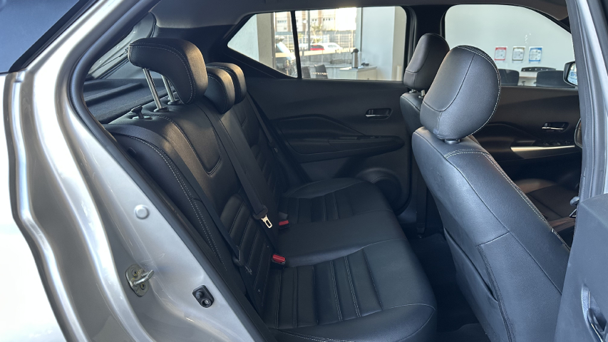 nissan kicks 1.6 16v flexstart sv 4p xtronic flex automatico 20219