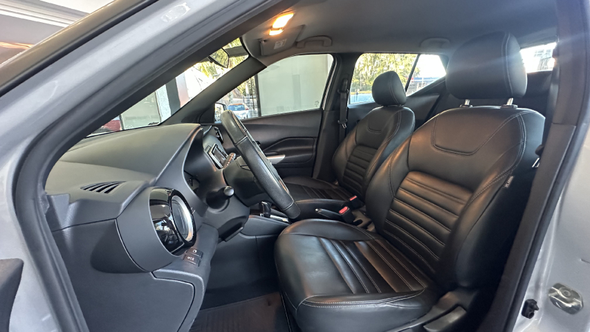 nissan kicks 1.6 16v flexstart sv 4p xtronic flex automatico 202112