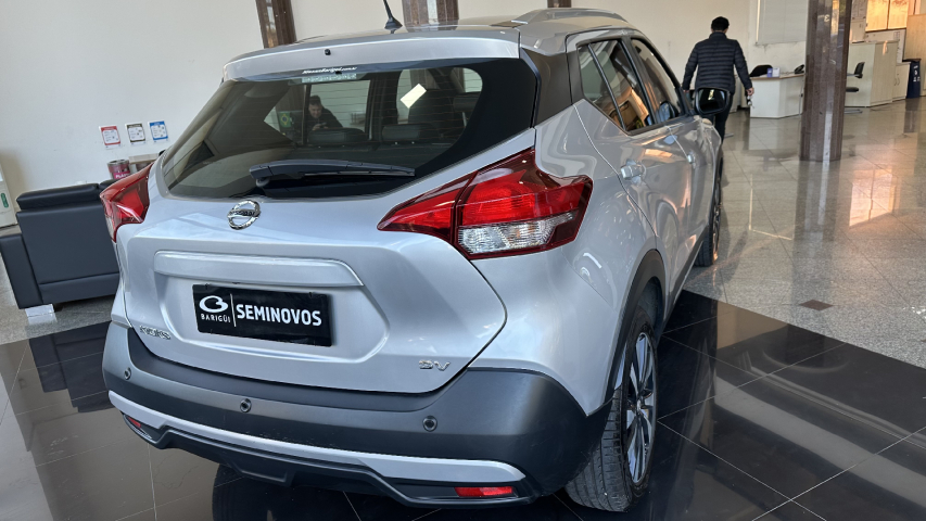 nissan kicks 1.6 16v flexstart sv 4p xtronic flex automatico 20216