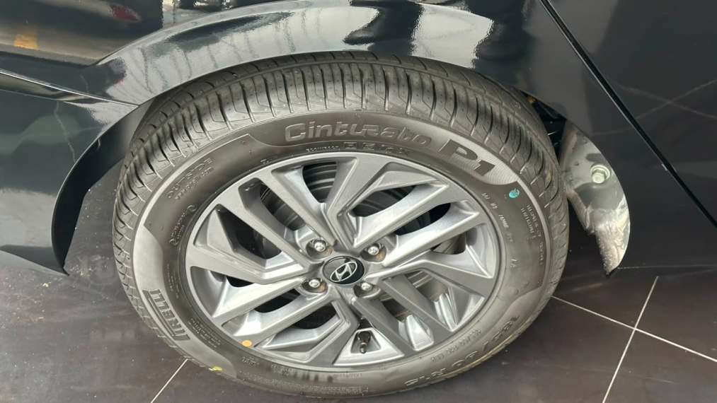 hyundai hb20s 1.0 12v flex limited manual 4p 202712