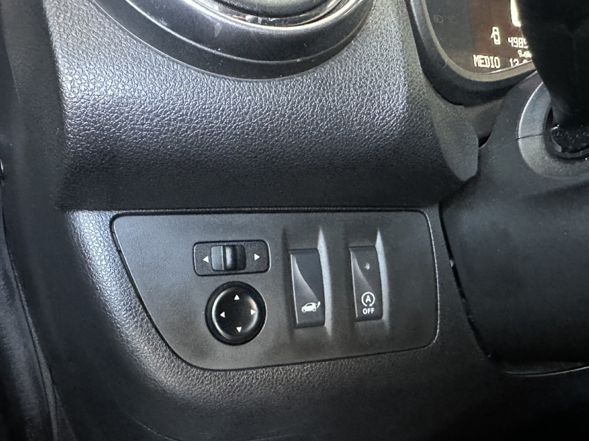 renault kwid 1.0 12v sce flex outsider manual 4p 202319