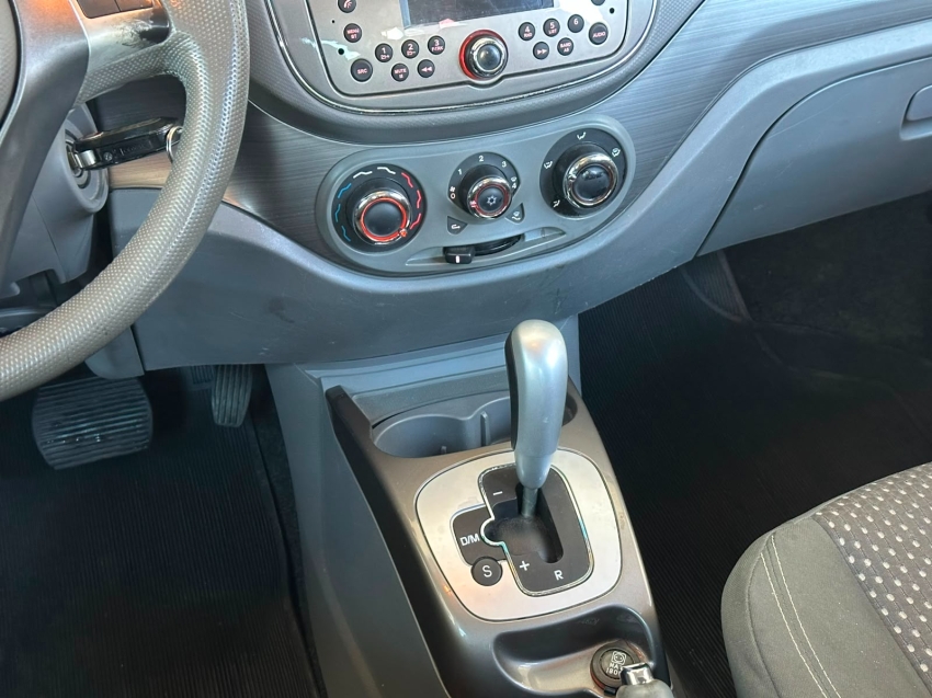 fiat grand siena 1.6 mpi essence sublime 16v flex 4p automatizado semiautomatico 201614