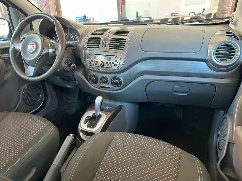 fiat grand siena 1.6 mpi essence sublime 16v flex 4p automatizado semiautomatico 201616