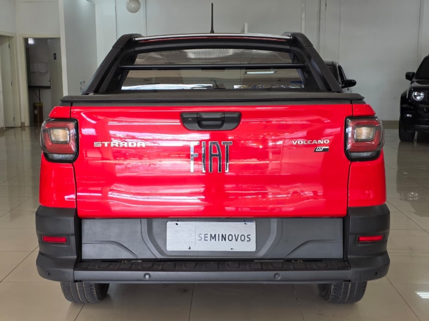 fiat strada 1.3 firefly flex volcano cd cvt 4p automatico 20232