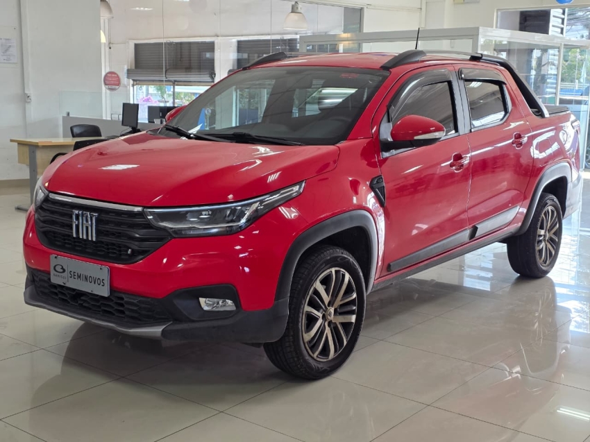 fiat strada 1.3 firefly flex volcano cd cvt 4p automatico 2023