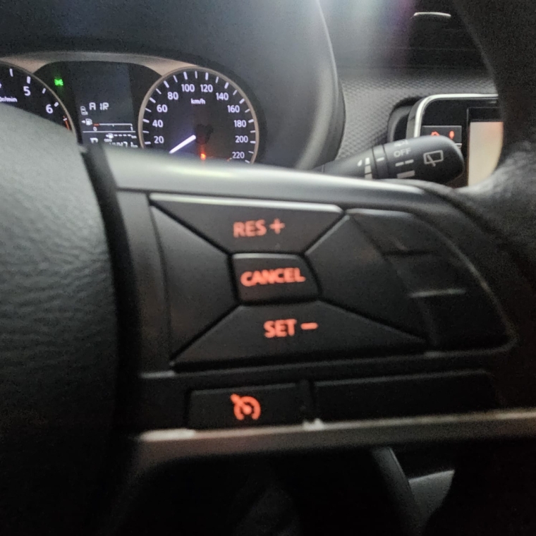 nissan kicks 1.6 16v flexstart sense xtronic flex 4p automatico 202415