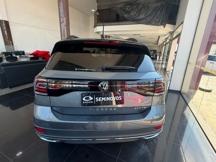 volkswagen t-cross 1.0 200 tsi total flex comfortline automatico 4p 20236