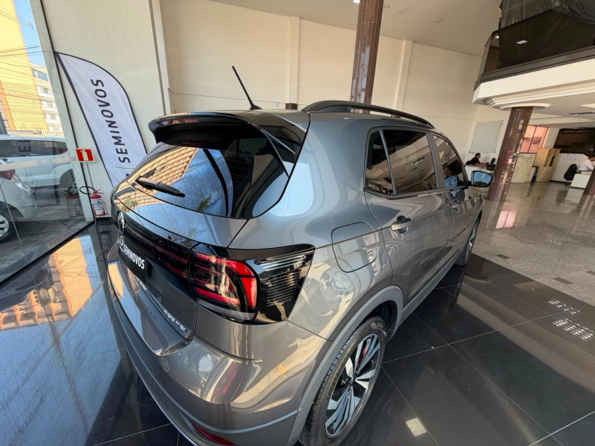 volkswagen t-cross 1.0 200 tsi total flex comfortline automatico 4p 20237