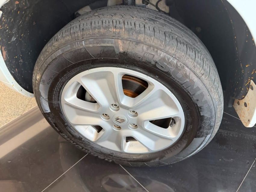 renault duster 1.6 dynamique 4x2 16v flex 4p manual 201616
