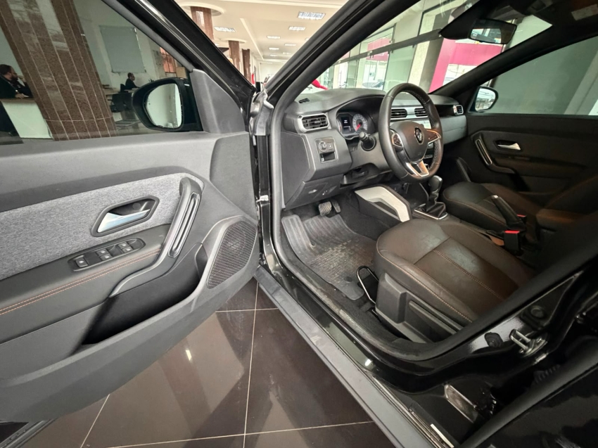 renault duster 1.3 tce flex iconic plus x-tronic 4p automatico 202610