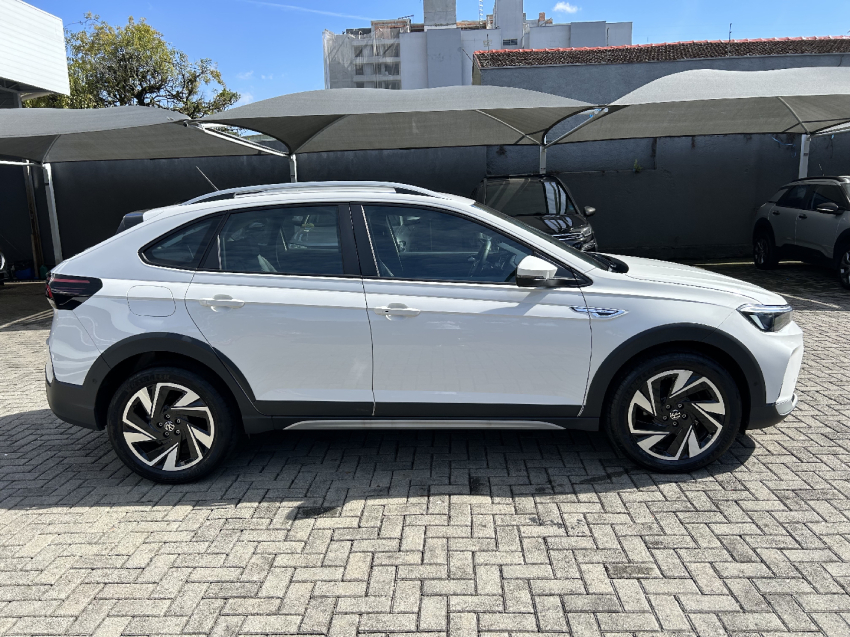 volkswagen nivus 1.0 200 tsi total flex highline automatico 4p semiautomatico 20257