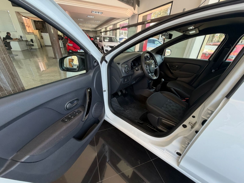 renault logan zen 1.0 12v sce flex manual7