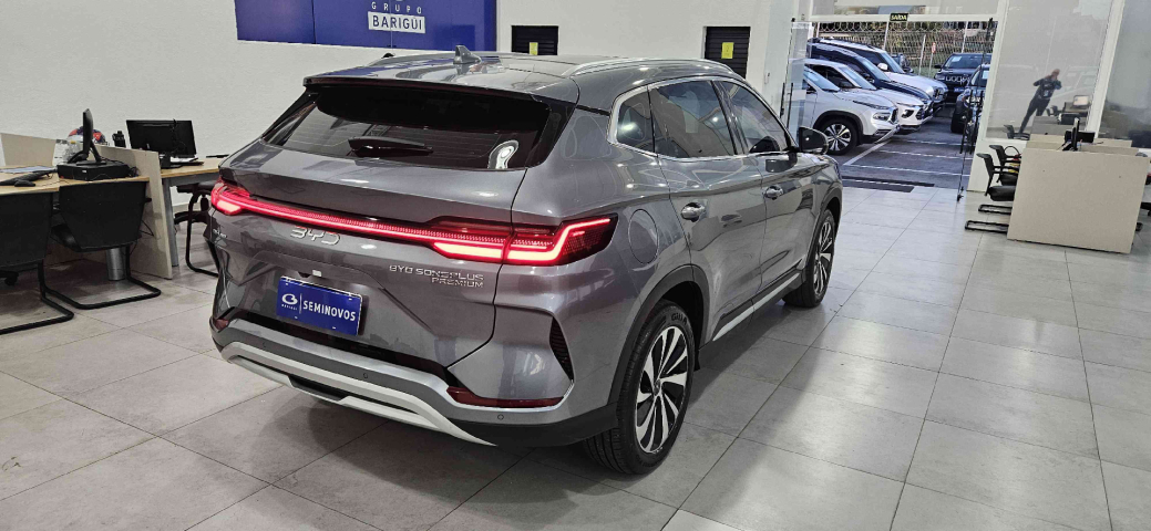 byd song plus premium 1.5 dm-i turbo hibrido awd automatico 4p 20267
