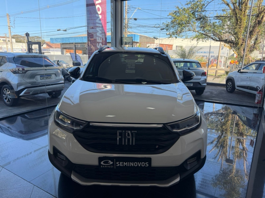 fiat strada 1.3 flex 20232