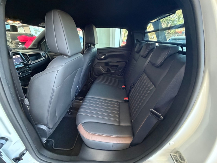 fiat strada 1.3 flex 202316