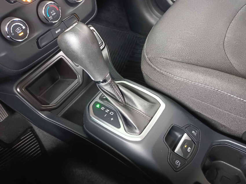 jeep renegade 1.3 t270 turbo flex sport at6 4p automatico 202314