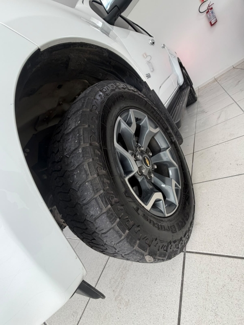 chevrolet s10 2.8 16v turbo diesel ltz cd 4x4 automatico 4p 202514