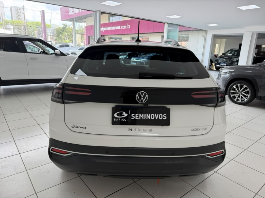 volkswagen nivus 1.0 200 tsi total flex comfortline automatico 4p 20217