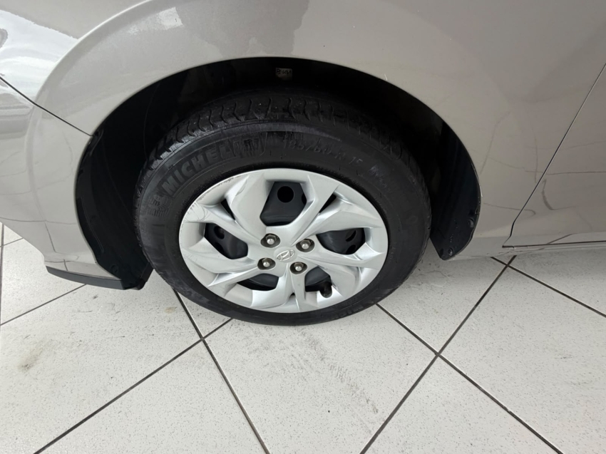 hyundai hb20s 1.0 12v flex comfort manual 4p 202312