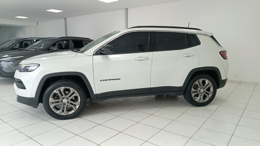 jeep compass 1.3 t270 turbo flex longitude at6 4p automatico 20235