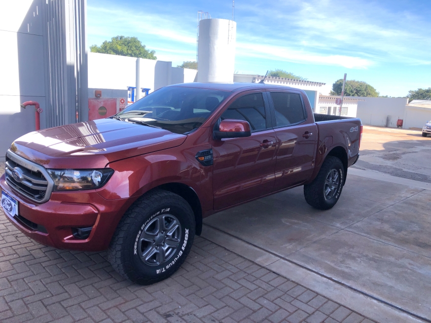 ford ranger 2.2 xls 4x4 cd 16v diesel 4p automatico 2023