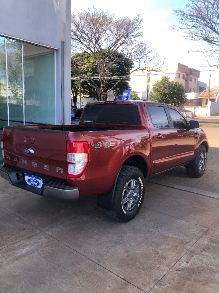 ford ranger 2.2 xls 4x4 cd 16v diesel 4p automatico 2023