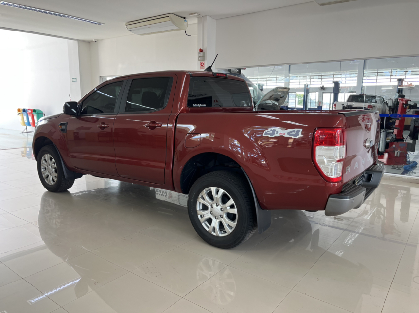ford ranger 2.2 xls 4x4 cd 16v diesel 4p automatico 202313