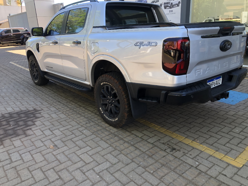 ford ranger 3.0 v6 turbo diesel cd xlt 4x4 automatico 4p 2024