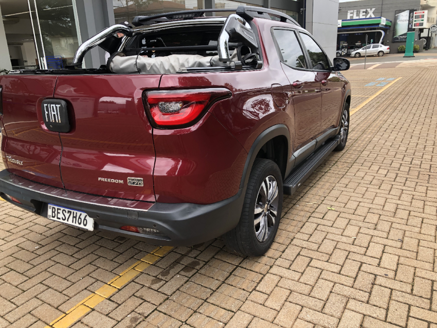 fiat toro 1.3 turbo 270 flex freedom at6 4p automatico 20225