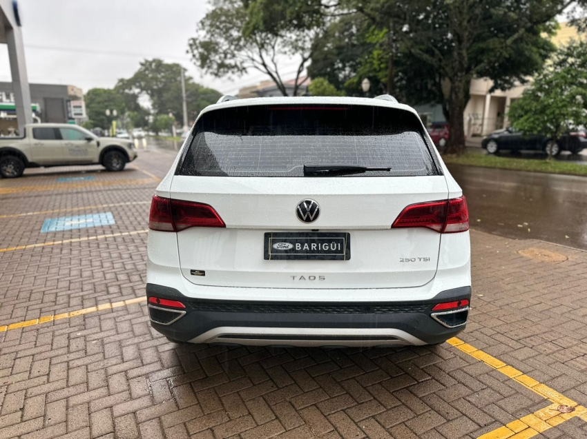 volkswagen taos 1.4 250 tsi total flex highline automatico 4p 20255