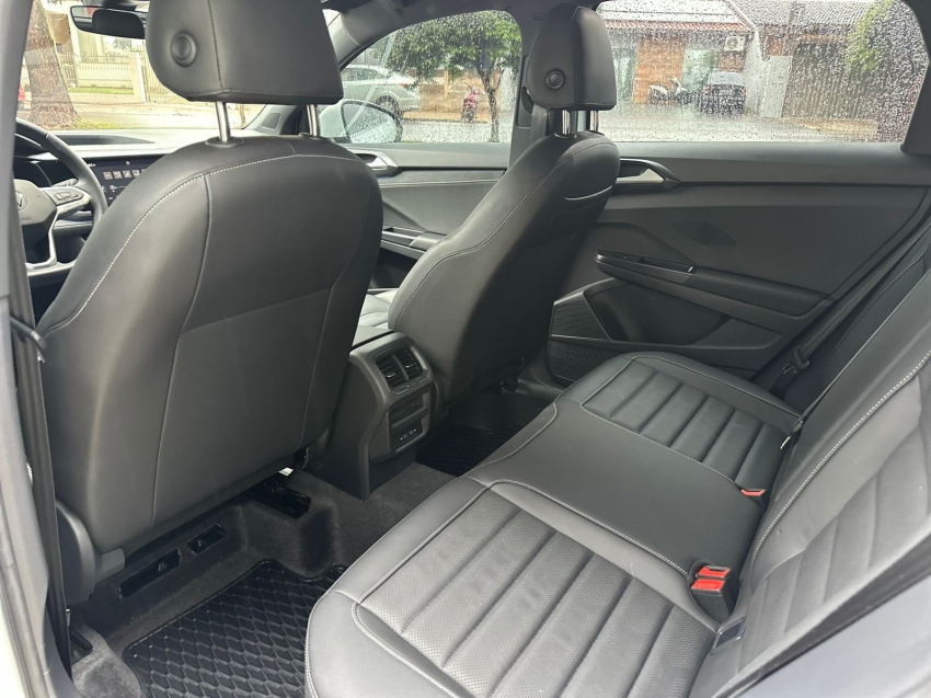 volkswagen taos 1.4 250 tsi total flex highline automatico 4p 20258