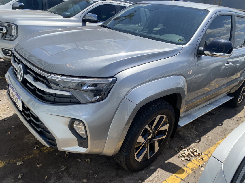 volkswagen amarok 3.0 v6 tdi diesel extreme cd 4motion automatico 4p 2025