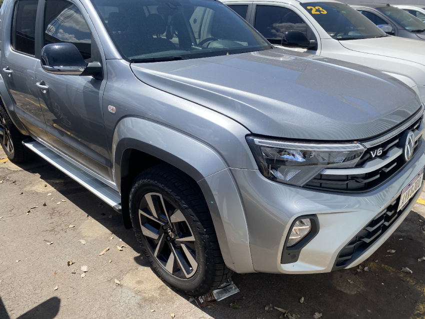 volkswagen amarok 3.0 v6 tdi diesel extreme cd 4motion automatico 4p 20251