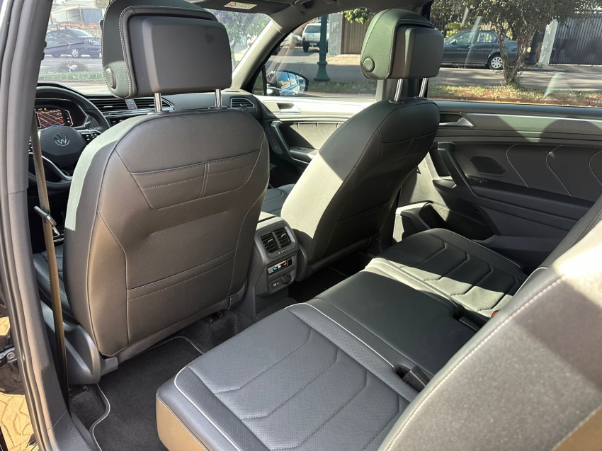 volkswagen tiguan 2.0 300 tsi gasolina allspace r-line automatico 4p 20258