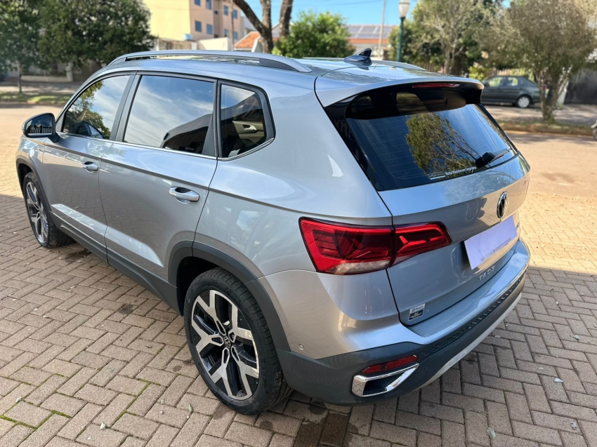 volkswagen taos 1.4 250 tsi total flex highline automatico 4p 20244