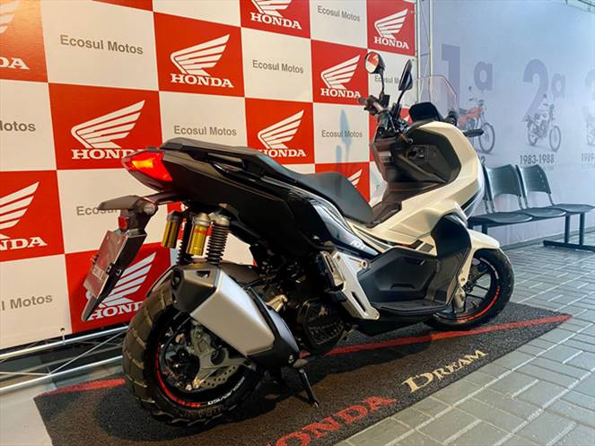 honda adv 150 gasolina automatico 20223