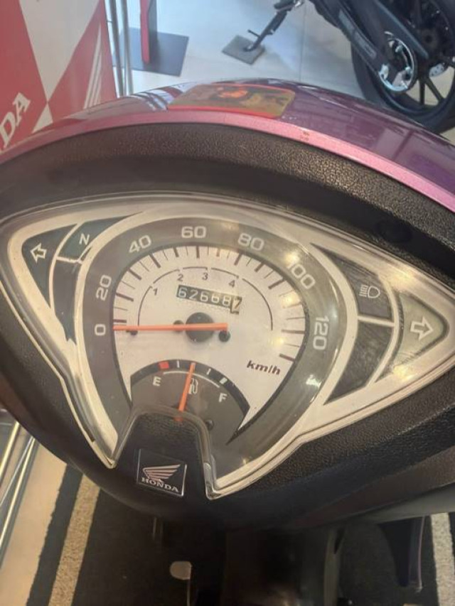 honda biz 100 es gasolina semiautomatico 20133