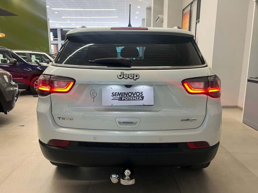 jeep compass 1.3 t270 turbo flex longitude at6 4p automatico 2023 jeep compass 1.3 t270 turbo flex longitude at6 4p automatico 2023