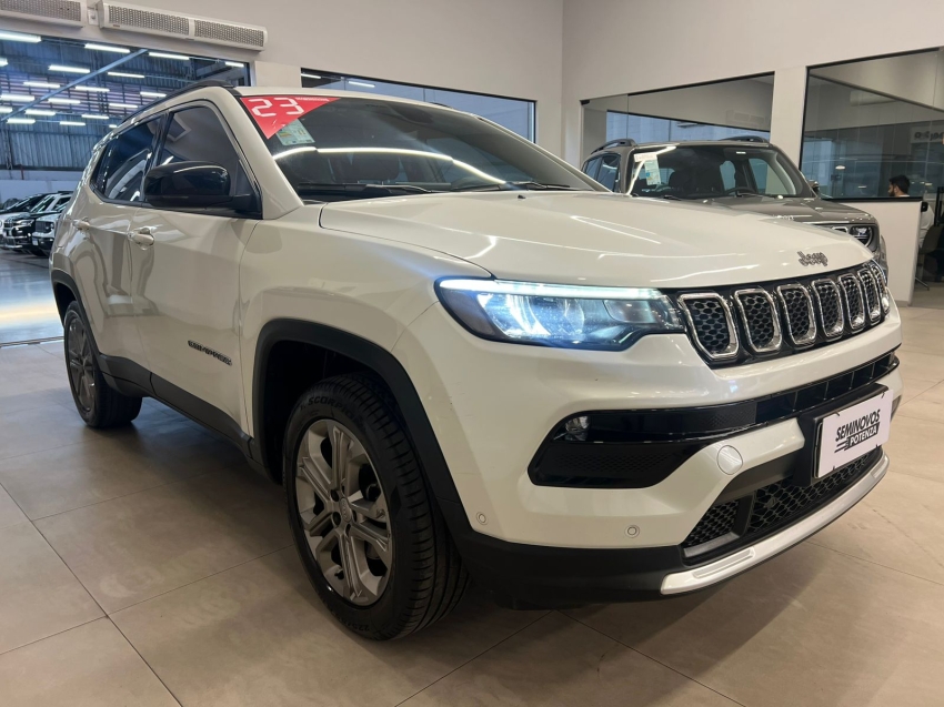 jeep compass 1.3 t270 turbo flex longitude at6 4p automatico 2023 jeep compass 1.3 t270 turbo flex longitude at6 4p automatico 2023