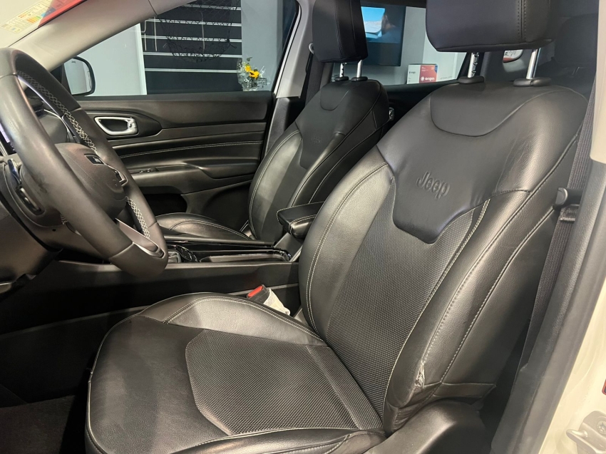 jeep compass 1.3 t270 turbo flex longitude at6 4p automatico 2023 jeep compass 1.3 t270 turbo flex longitude at6 4p automatico 2023