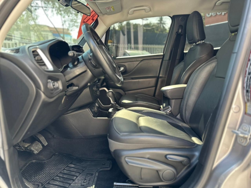 jeep renegade 2.0 16v turbo diesel longitude 4p 4x4 automatico 2020 jeep renegade 2.0 16v turbo diesel longitude 4p 4x4 automatico 2020